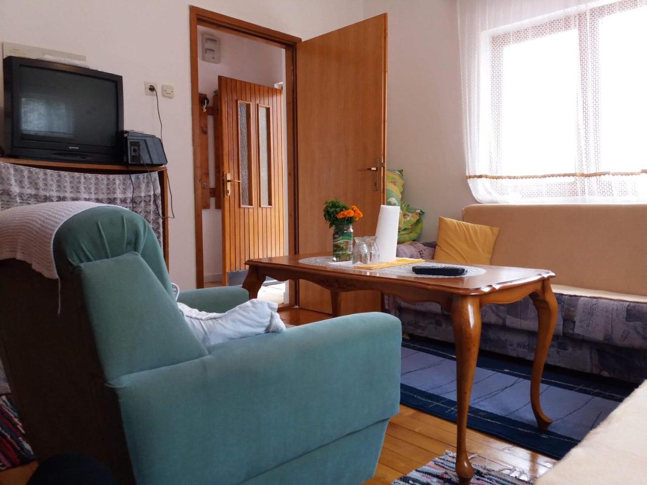 Room At Grandma'S Fatima Stolac Zewnętrze zdjęcie